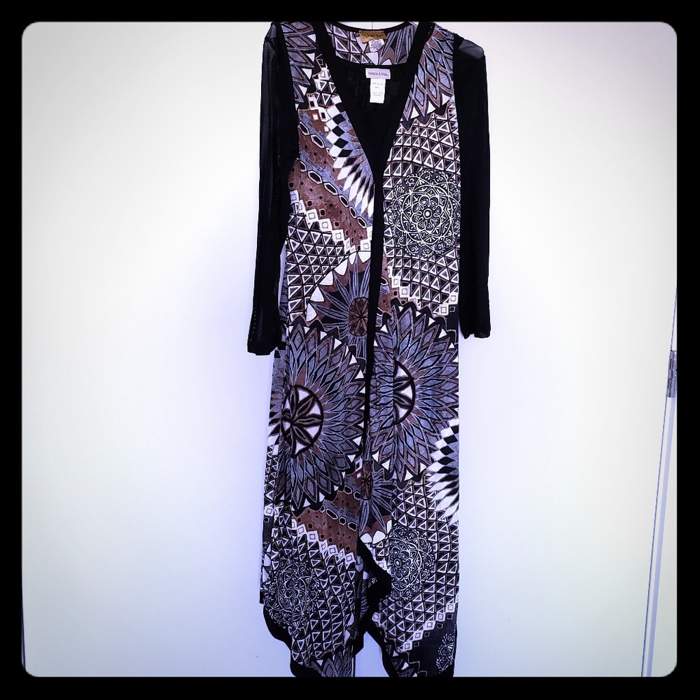 Versatile patterned dress